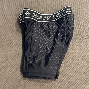 RIP-IT Black Padded Sliding Shorts size Girls Large